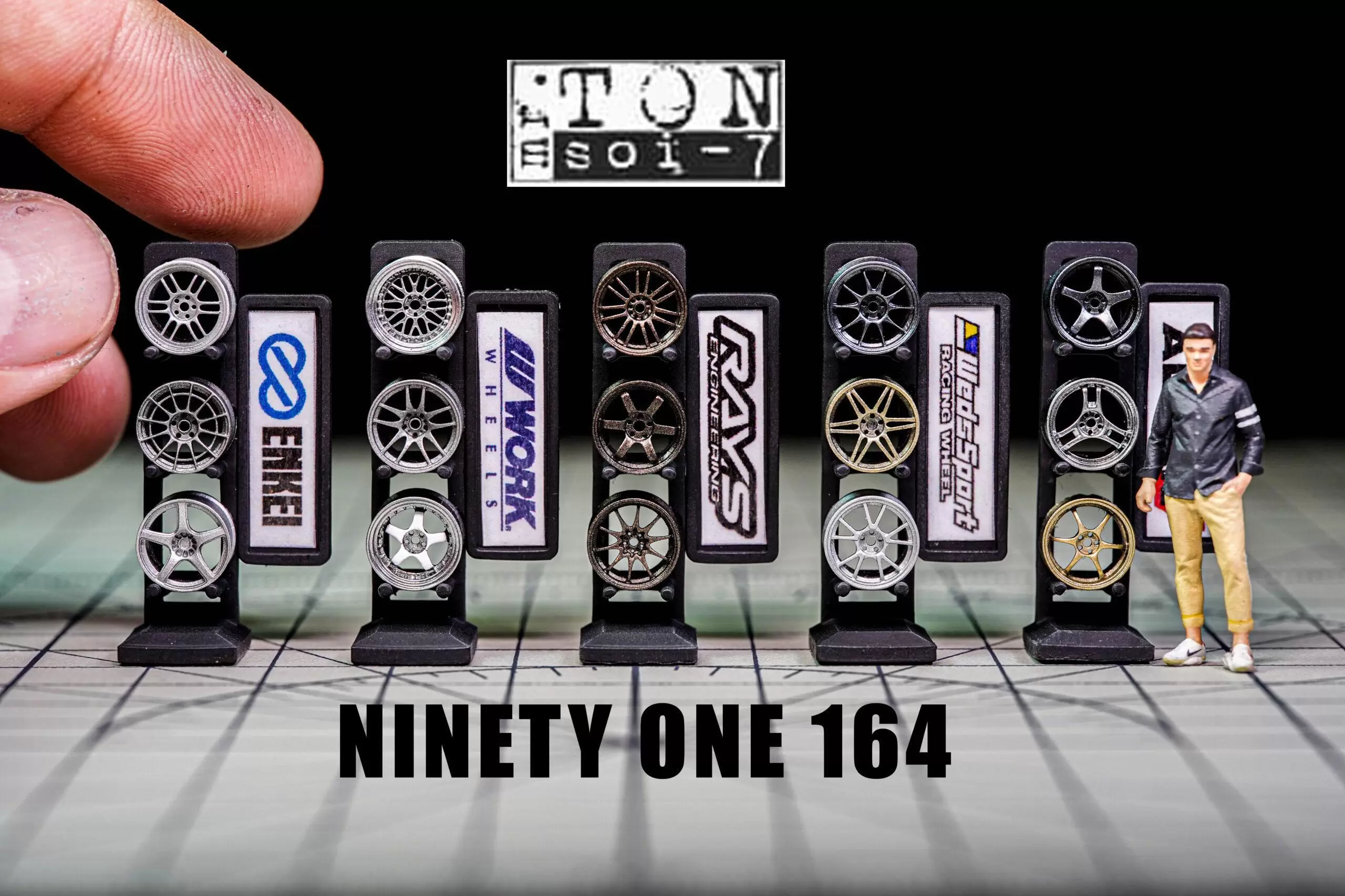 Wheels Display Stand by Ton soi7