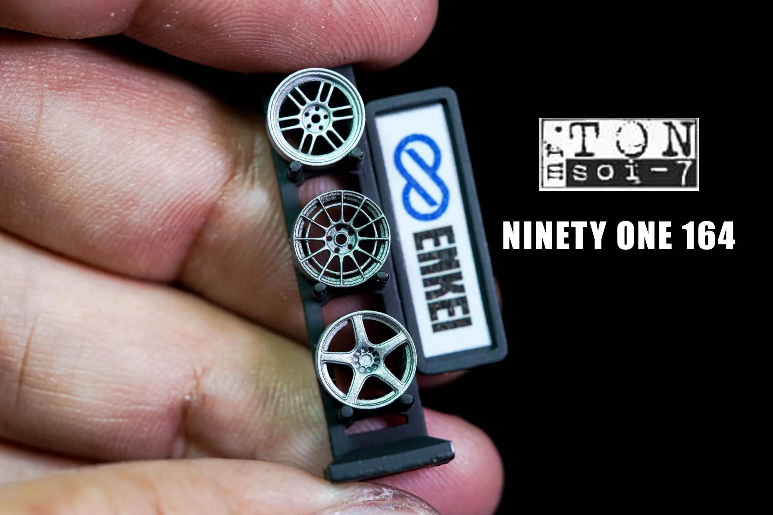 Wheels Display Stand by Ton soi7 - Image 4