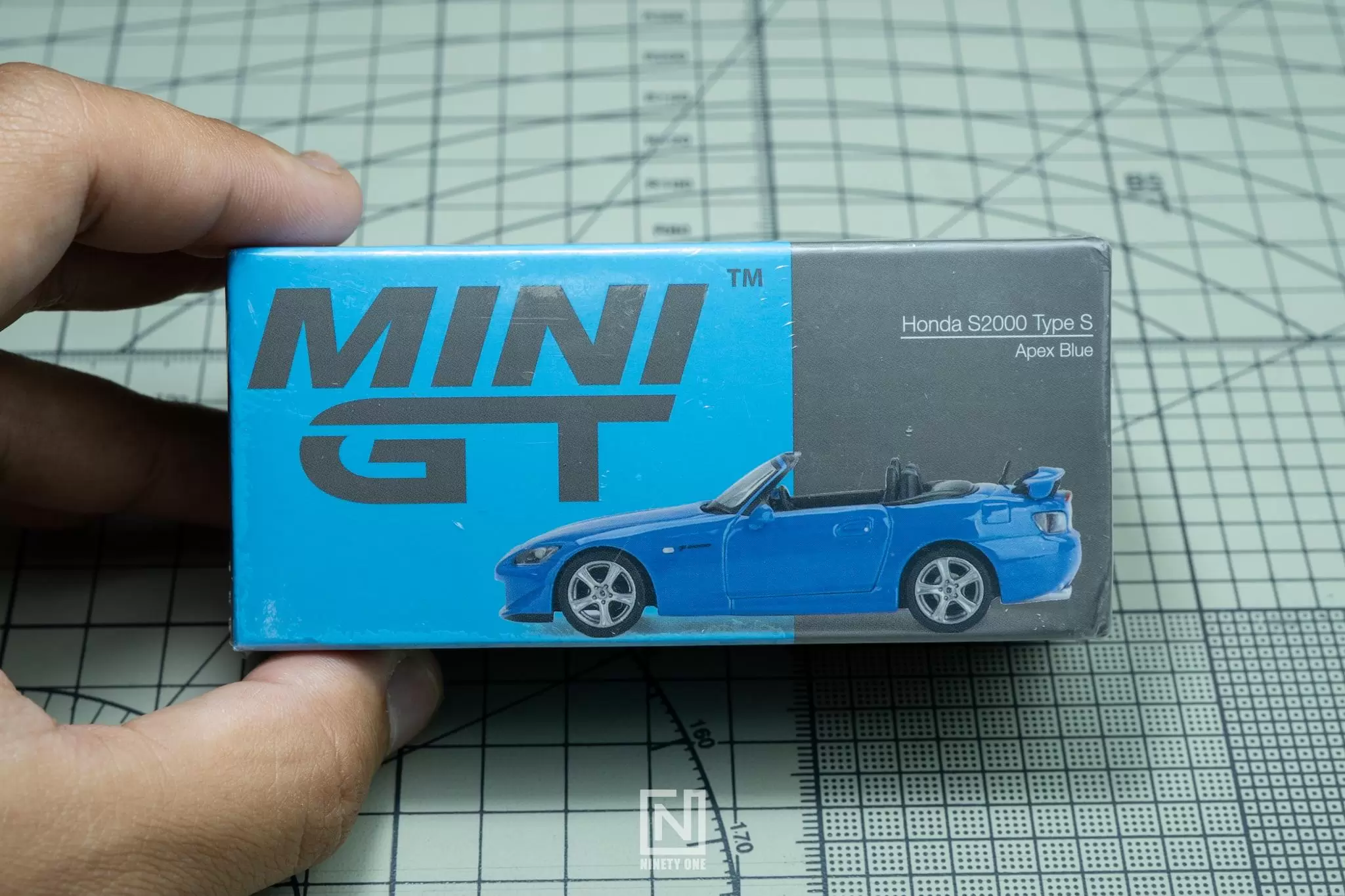 Honda S2000 Type S Apex Blue - MINI GT 1/64