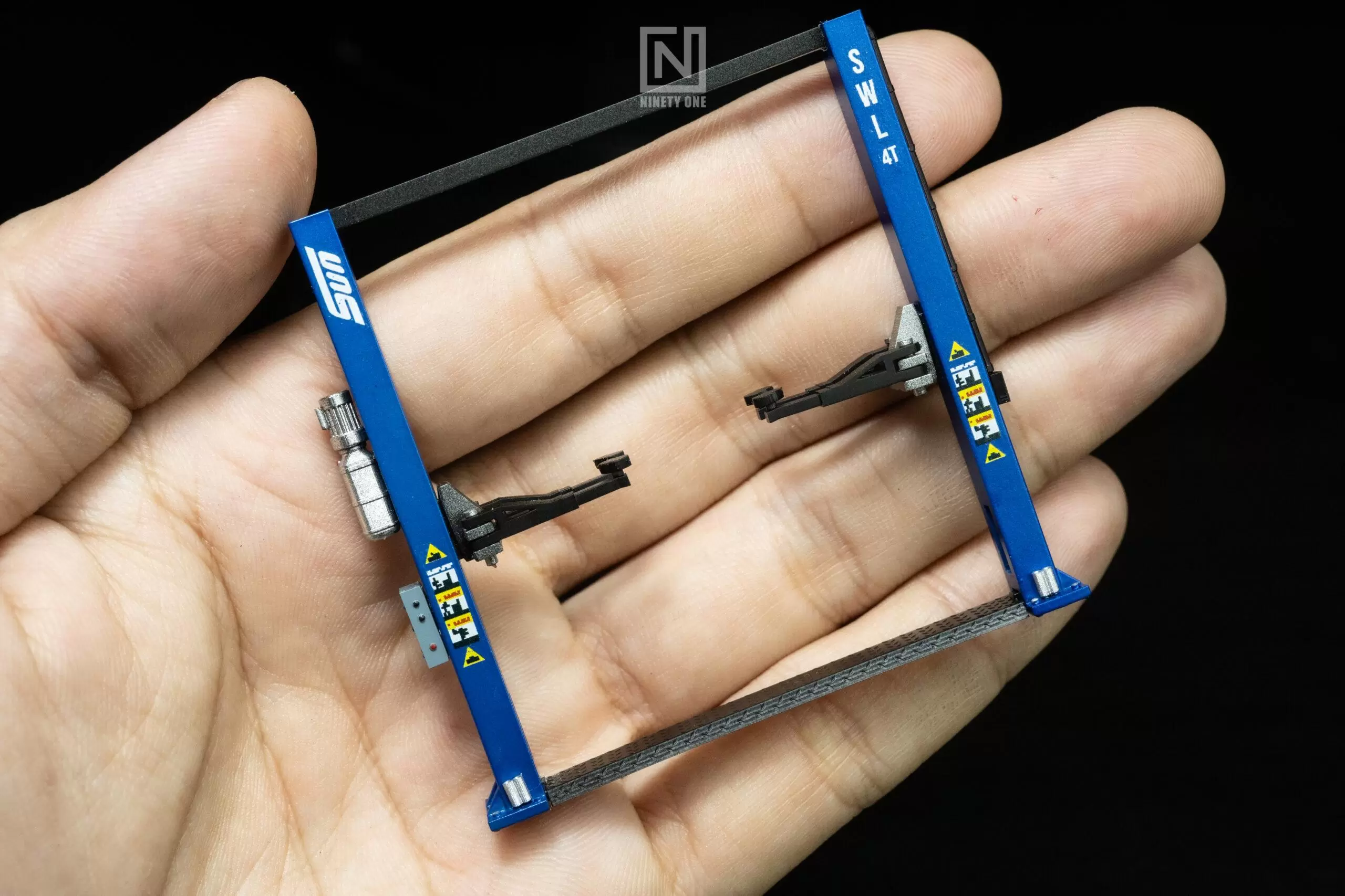 SET 16 : Two Post Car Lift - Image 3