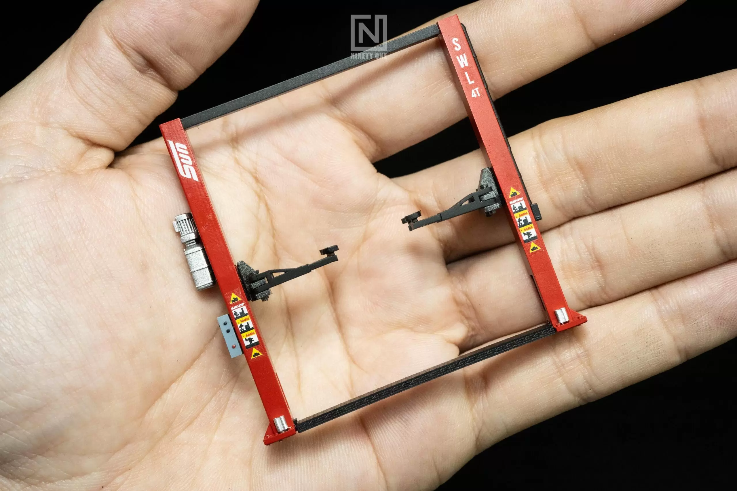 SET 16 : Two Post Car Lift - Image 4