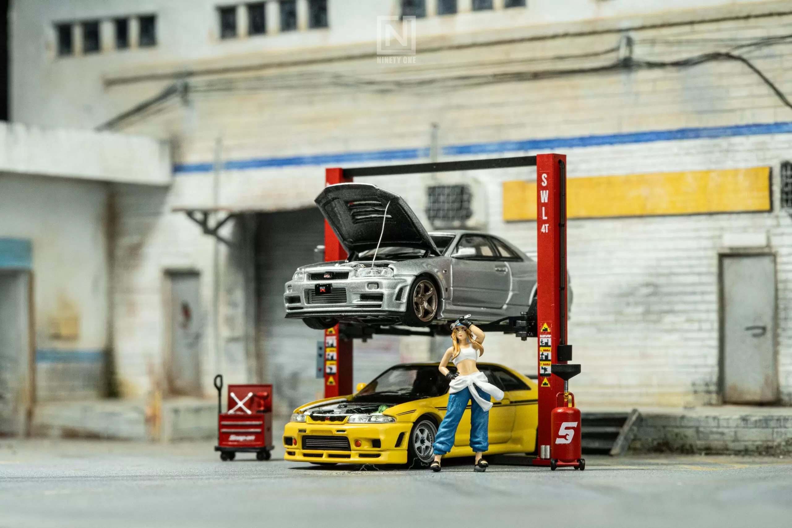 SET 16 : Two Post Car Lift - Image 14