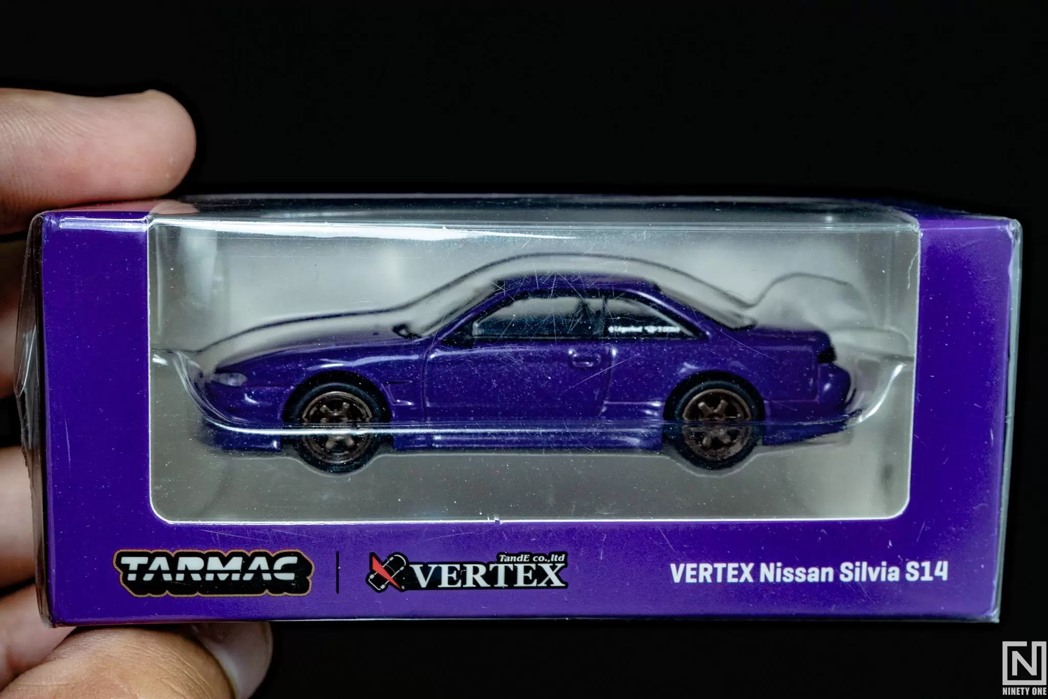 Tarmac Works 1:64 Global 64 Vertex Nissan Silvia S14 - Image 3