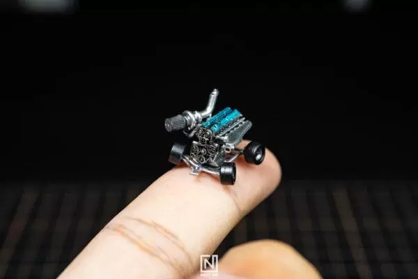 Car Engine Scale1/64 By Matcat