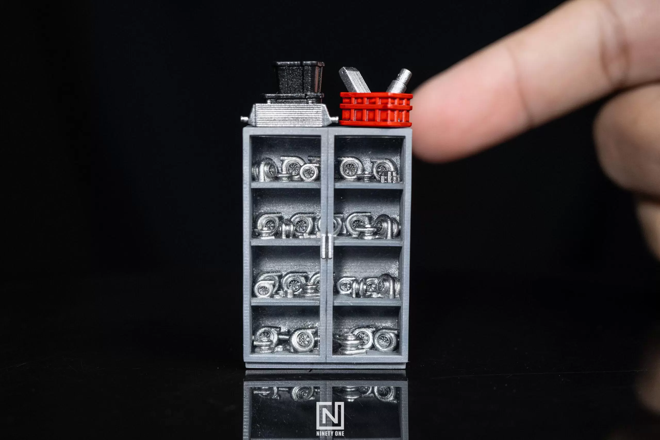 TURBO CABINET BY ZAXZAXX