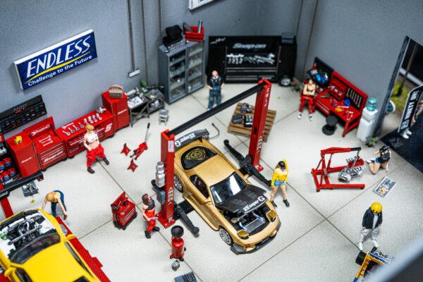 PreOrder Diorama Garage Size 40x35cm - Image 15