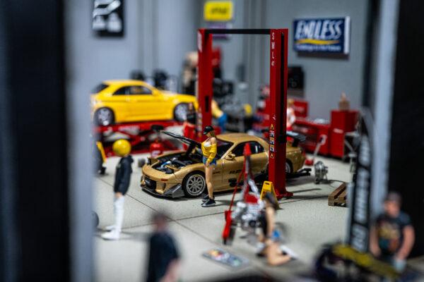 PreOrder Diorama Garage Size 40x35cm - Image 19