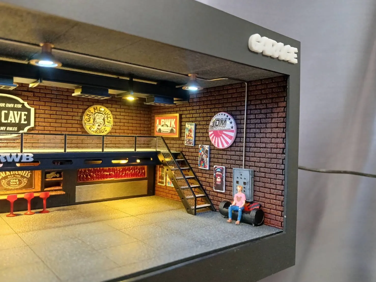 Open pre- order Garage Diorama By Alongkorn - Image 5