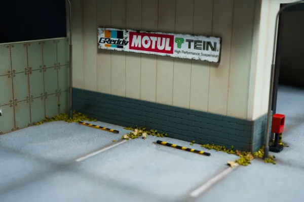 Open Preorder Diorama Garage - Image 11