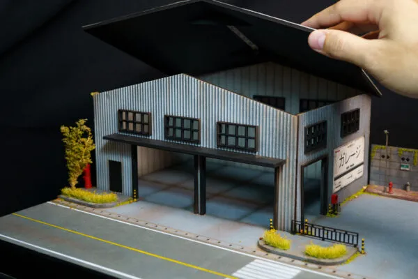 Open Preorder Diorama Garage5 - Image 2