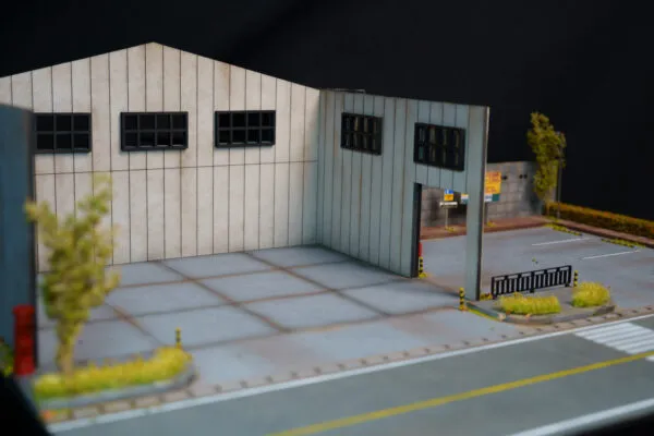 Open Preorder Diorama Garage5 - Image 16