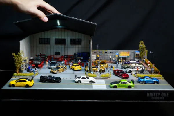 Open Preorder Diorama Garage5 - Image 19