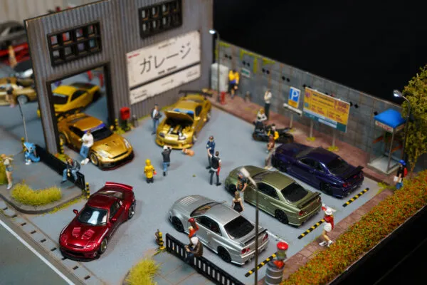 Open Preorder Diorama Garage5 - Image 26