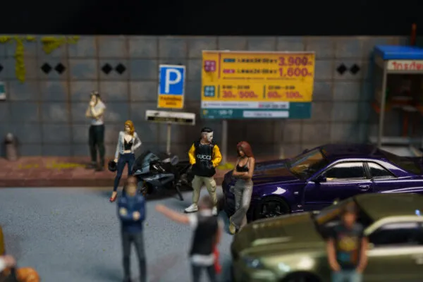 Open Preorder Diorama Garage5 - Image 29