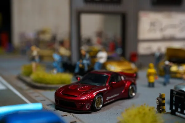 Open Preorder Diorama Garage5 - Image 34