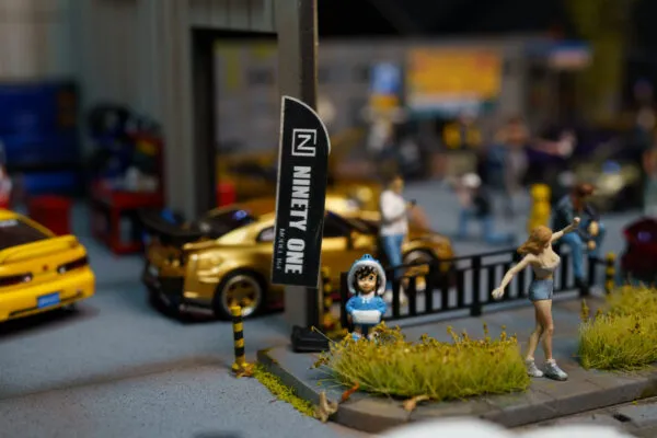 Open Preorder Diorama Garage5 - Image 38