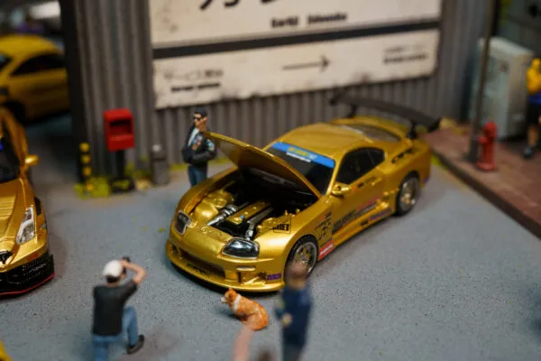 Open Preorder Diorama Garage5 - Image 39