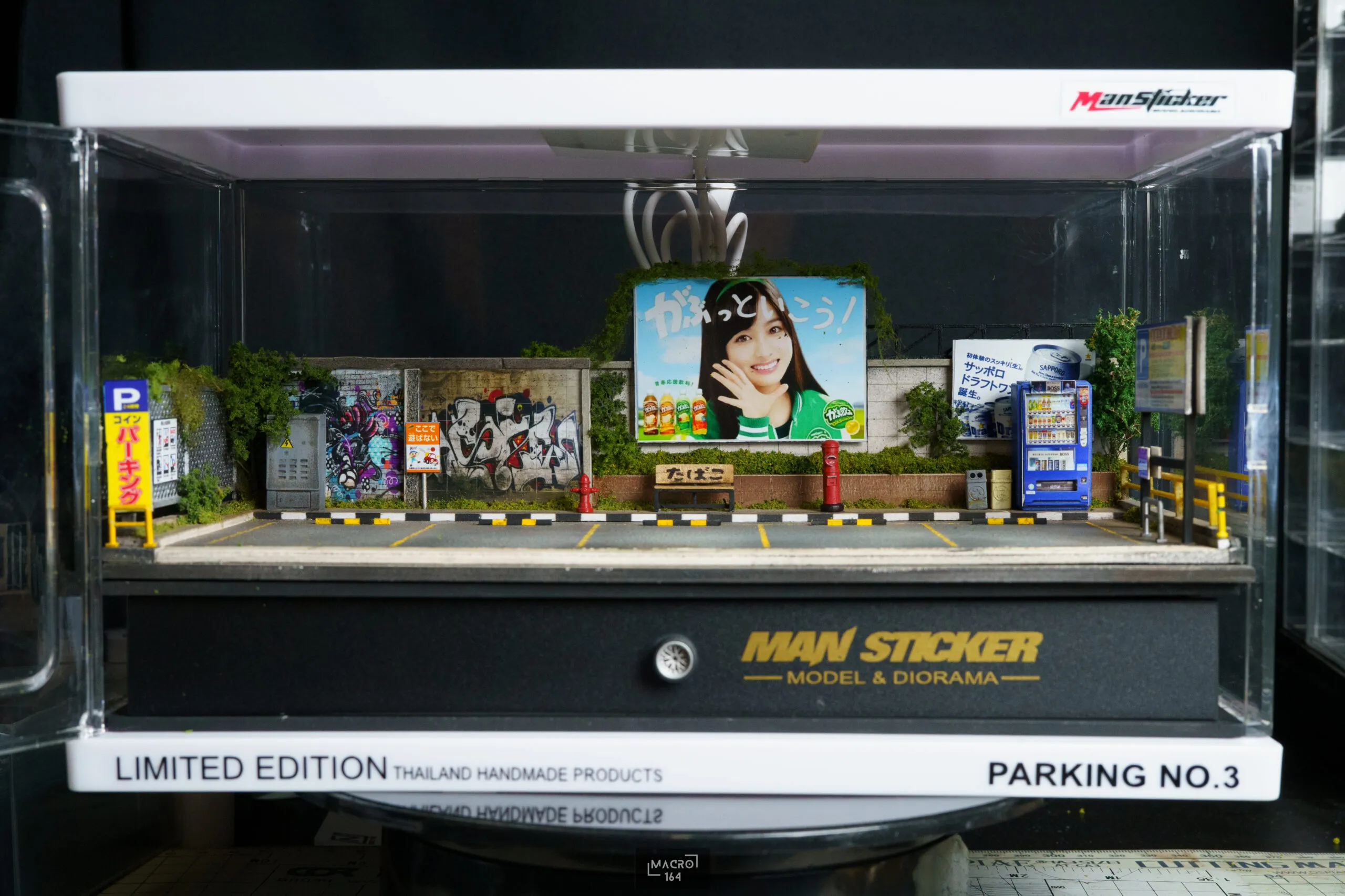 Limited Edition Parking Car No.3 - Image 2